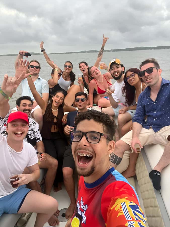 2-hour tour in Cartagena Sunset View in party boat - Cruising Manga, Bocagrande, and Castillogrande