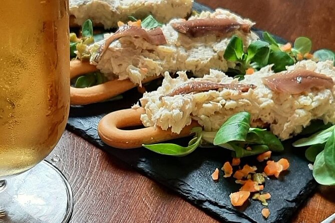 3 Tapas Cartagena walking tour - What the guides add to the morning