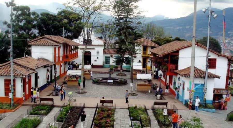 4-Hour Medellin, Envigado & Sabaneta Three County Tour - Envigado shows a different side of the metro area