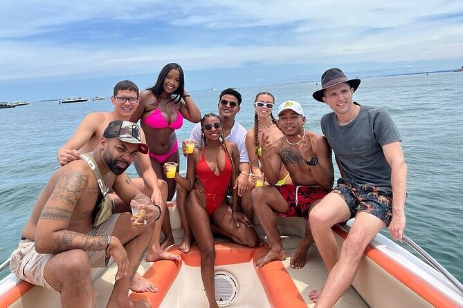 5 Island Tour with Lunch Snorkel in Cartagena Rosario Island - A fast boat into Cartagena’s island world