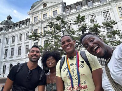 Afro Walking Tour. The colors of Cali.