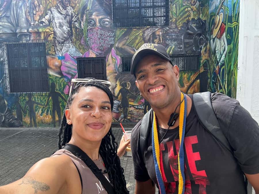 Afro Walking Tour. The colors of Cali. - Visiting three cultural institutions
