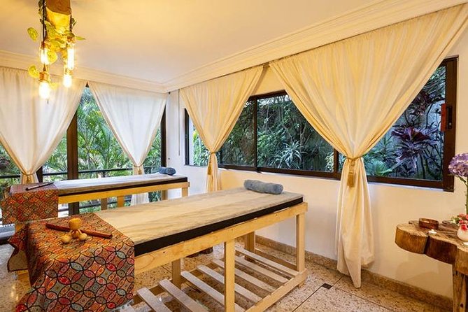 Akzara Spa Hindu Ritual 3H - Facial cleansing and hydration come first