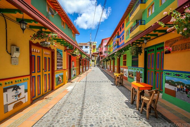 Amazing Private Guatape Tour + Boat Ride + Helicopter & Rock - Why the private format can be worth the price