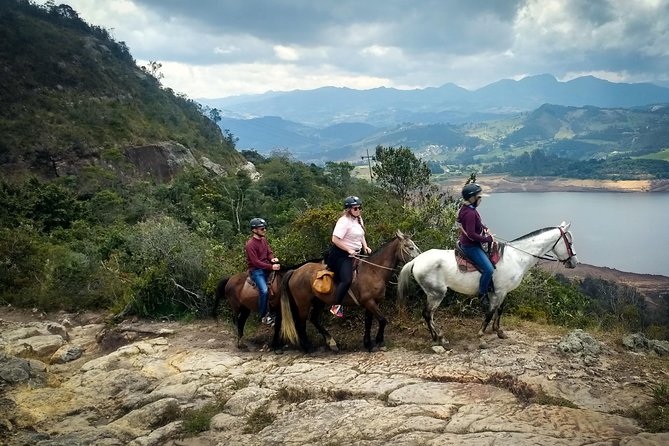 Andes Mountains Horseback Riding - Half Day - From Bogotá traffic to the Eastern Mountains