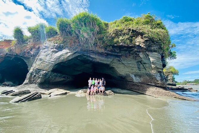 Bahía Málaga: Humpback Whale Watching in Cali - Colombia - Who will enjoy this long coastal day?