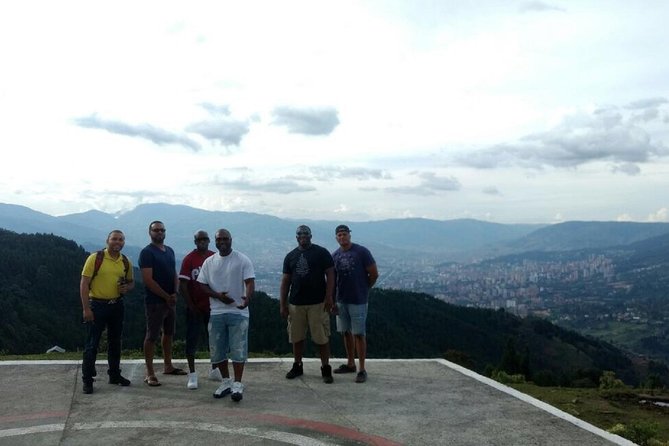 Best Full Day Private Medellin City Tour and Botero´s Plaza - One day, six sides of Medellín