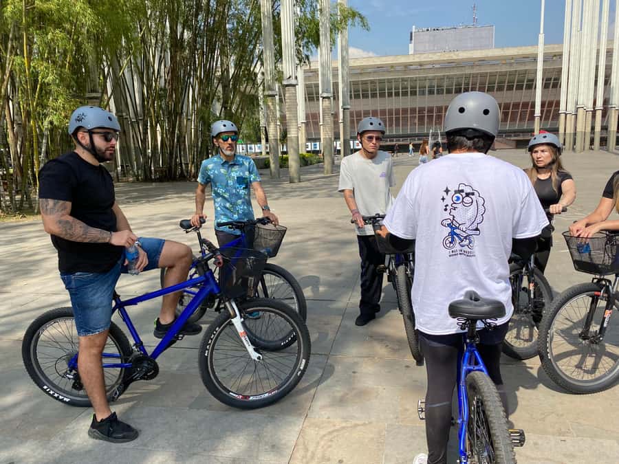 Bike Tour Medellin with Snacks and Local Beer - Key points to know before you ride