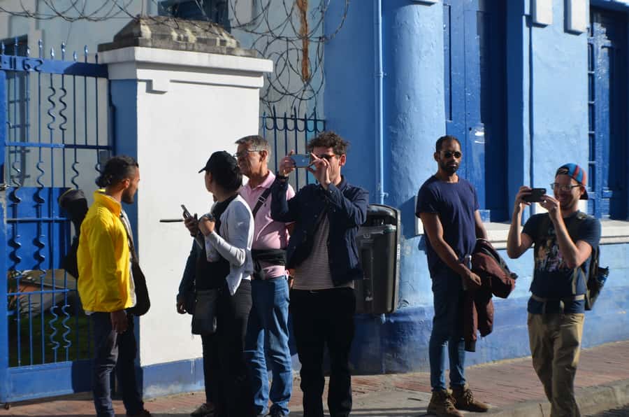 Bogotá: 3-Hour Private Tour of La Candelaria - Guides and the value of clear storytelling