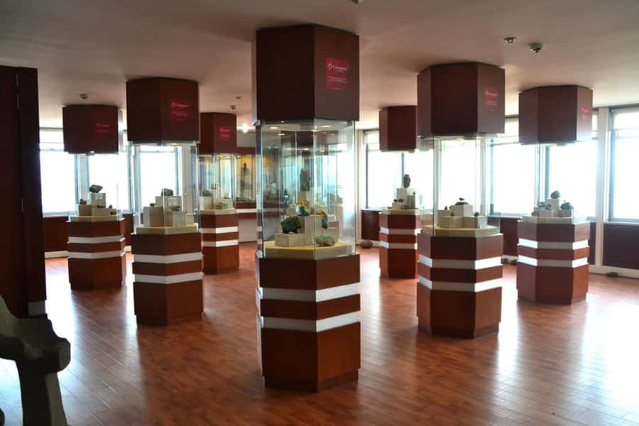 Bogotá: City tour Monserrate, emerald and gold museum & more - What to bring and how to plan the day