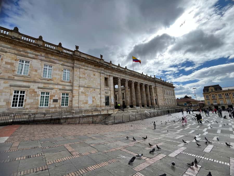 BOGOTA: City Tour, Monserrate, Gold Museum, Botero Museum, Plaza Bolívar - La Candelaria and the old streets of Bogotá