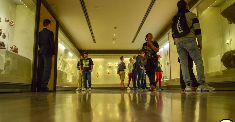 Bogota: Downtown City and Monserrate Hill Private Tour - The Gold Museum explains more than gold