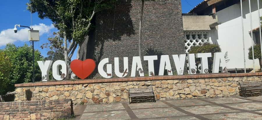 Bogota: Guatavita and Salt Cathedral Daily Group Tour - Making sense of the El Dorado connection