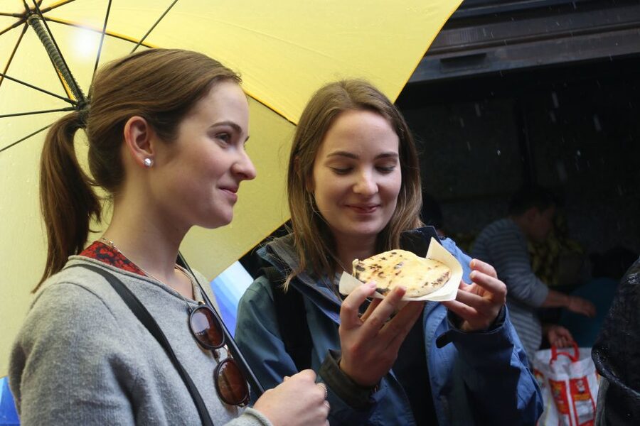 Bogotá: La Candelaria Food Tour with Tastings - Who should choose this La Candelaria food tour?