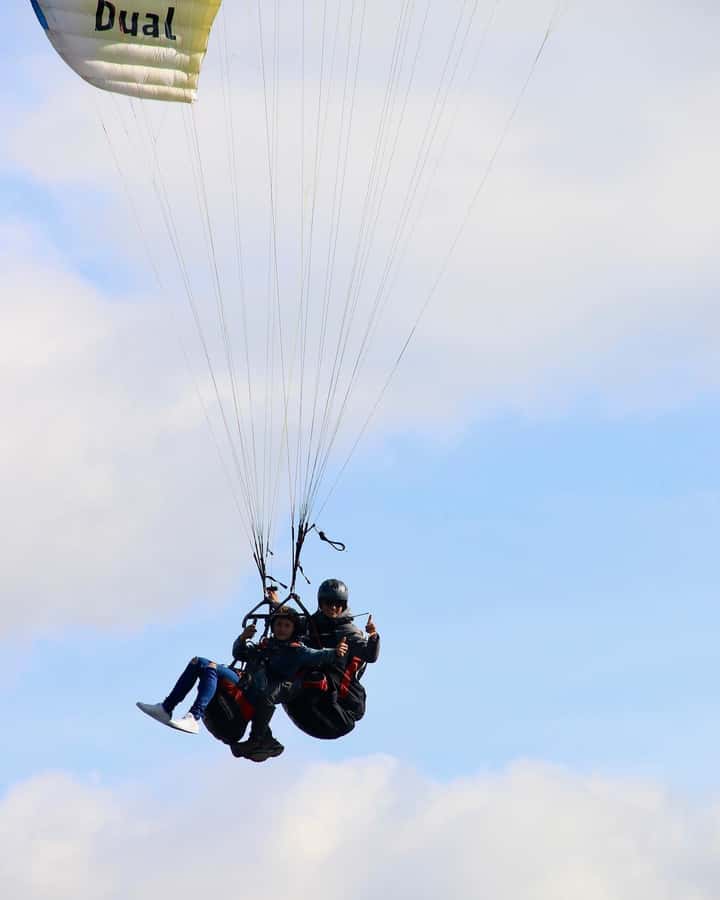Bogota: Paragliding activity in La Calera with transfers - What the $90 price really covers