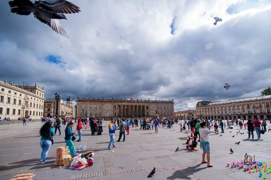 Bogotá: Private City Tour, Monserrate, Emerald and Botero - A practical first day in Bogotá