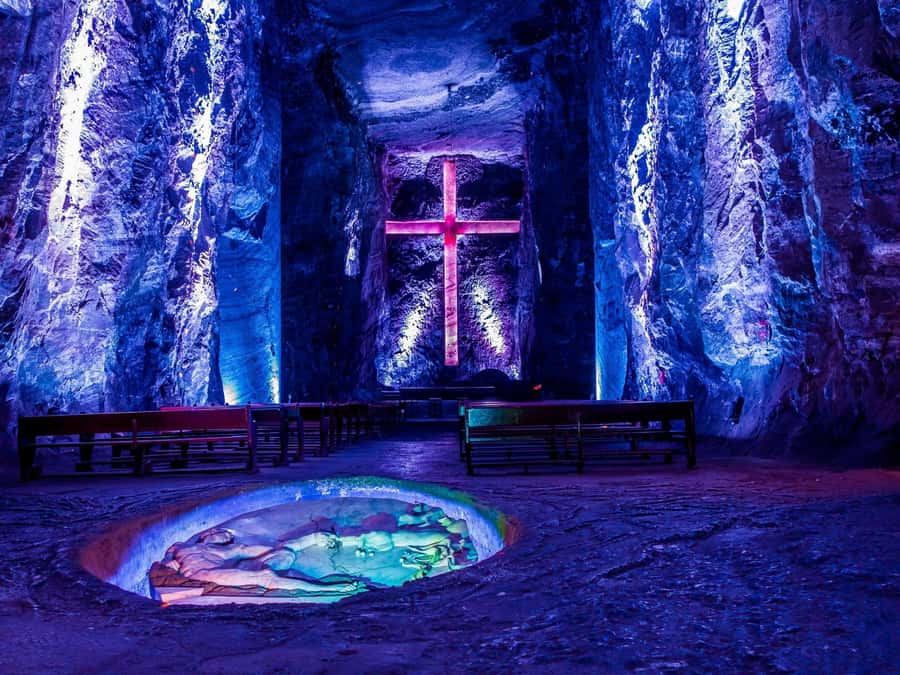 Bogotá: Salt Cathedral and Andrés Carne de res tour! - What three hours at Andrés Carne de Res can mean