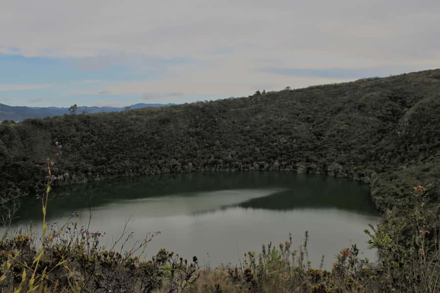 Bogotá: Salt Cathedral & Lake Guatavitá Tour with Lunch - Why this Bogotá day trip works