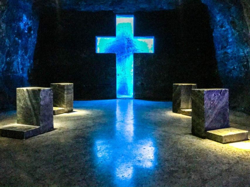 Bogotá: Salt Cathedral Private Tour with Entry Ticket Basic - What $159 per person really buys you