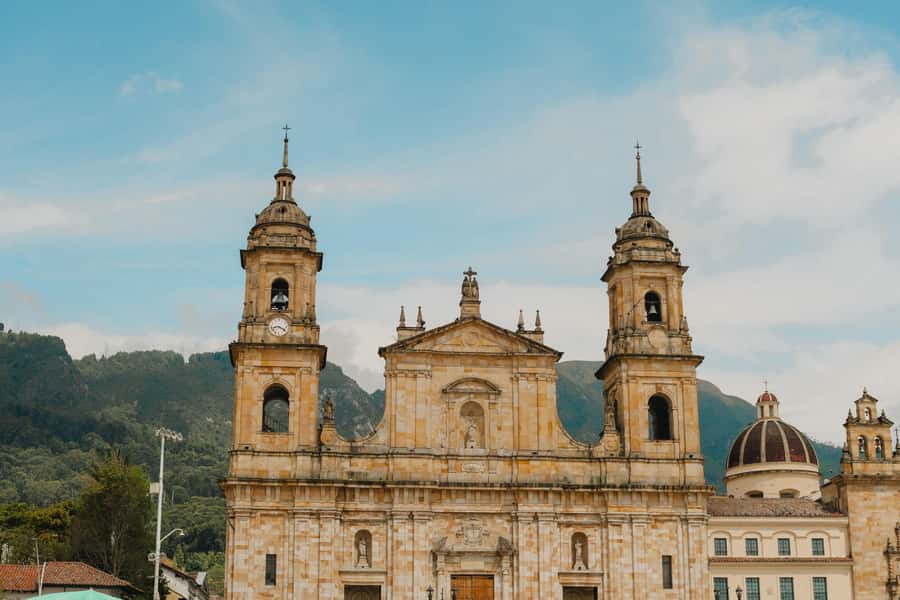 Candelaria Unveiled: Cool-tural Heritage Walking Tour - Callejón del Embudo and Chorro de Quevedo