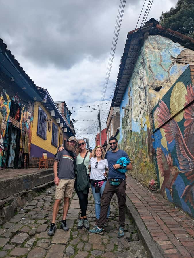 Candelaria Unveiled: Cool-tural Heritage Walking Tour - Meeting Policarpa Salavarrieta