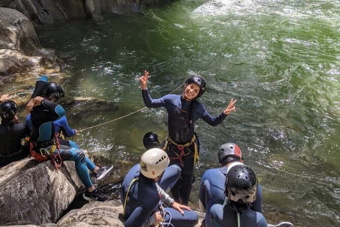 Canyoning Guatape River - Walking back and returning to the meeting point