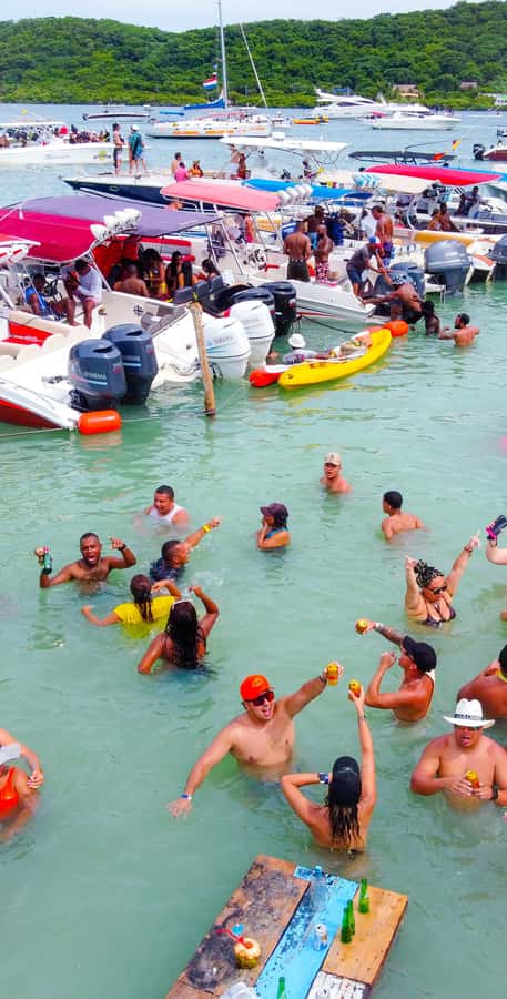 Cartagena: 4 Island Day Trip by Boat and Caribbean Lunch - Should you book this Cartagena island tour?