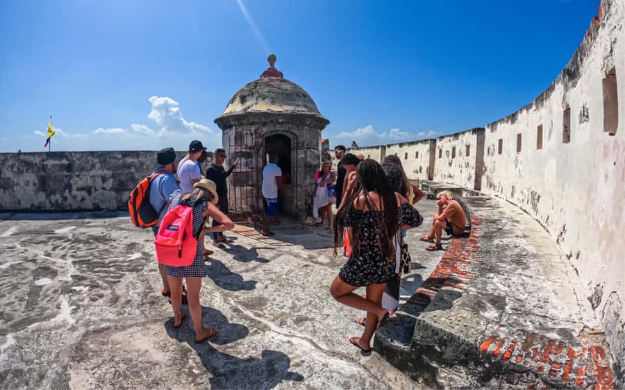 Cartagena: 5 Island Boat Tour with Night Bioluminescent Stop - Bocachica and the first boat ride