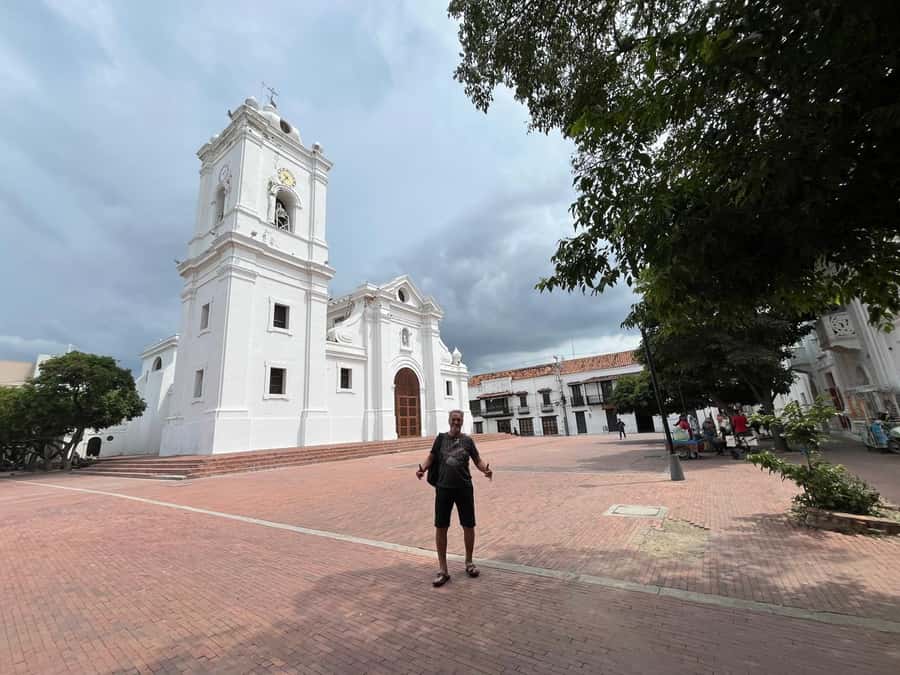 Cartagena: Barranquilla and Santa Marta All-Inclusive Tour - Who should book this long coastal day?