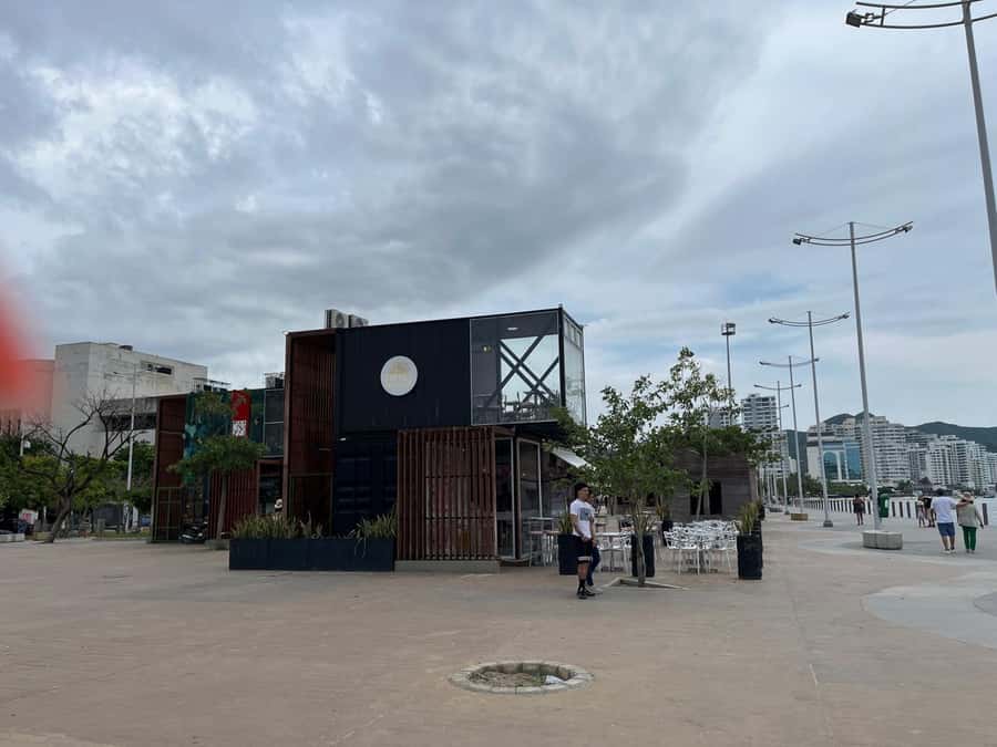 Cartagena: Barranquilla and Santa Marta BILINGUAL GUIDE - What the bilingual guiding means in practice