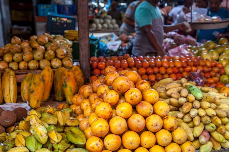 Cartagena Bazurto Market: Authentic Food & Culture Tour - Meeting at Exito Matuna and heading to the market
