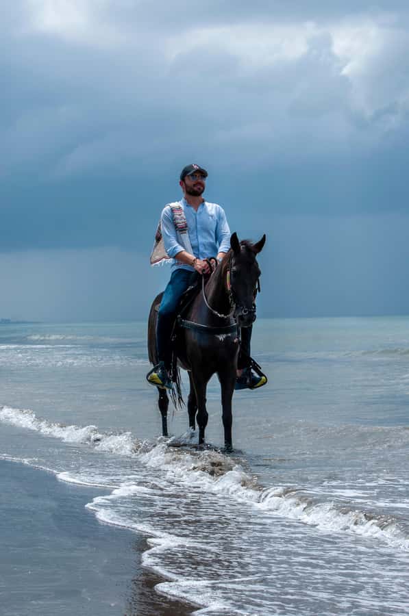 Cartagena: Beach Horse Ride and Colombian Equestrian Culture - What is included, and what is not