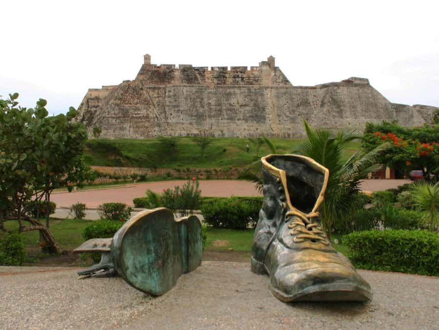 Cartagena: BILINGUAL CITYTOUR + SAN FELIPE CASTLE & Old city - Key points to know before booking