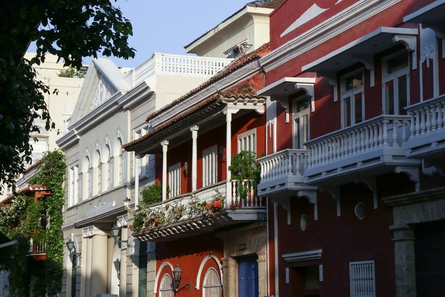 Cartagena City Tour: 4-Hour Cruise Excursion - A 55-minute walk through the Walled City