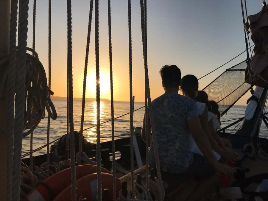 Cartagena, CO: Sunset Skyline Pirate Boat Tour with Drinks - Cartagena’s modern waterfront from the bay