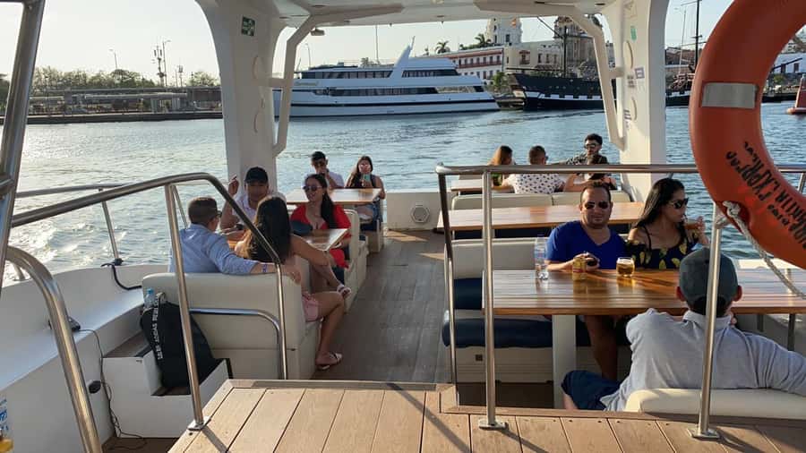 Cartagena: Cruise by the Bay with Dinner and Wine - What the Cartagena bay cruise is really like