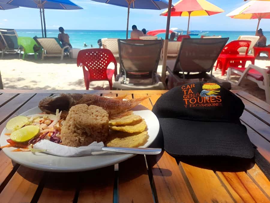 Cartagena: Daytour Aviary and Playa blanca, Barú by bus! - From Cartagena pickup to Barú by bus