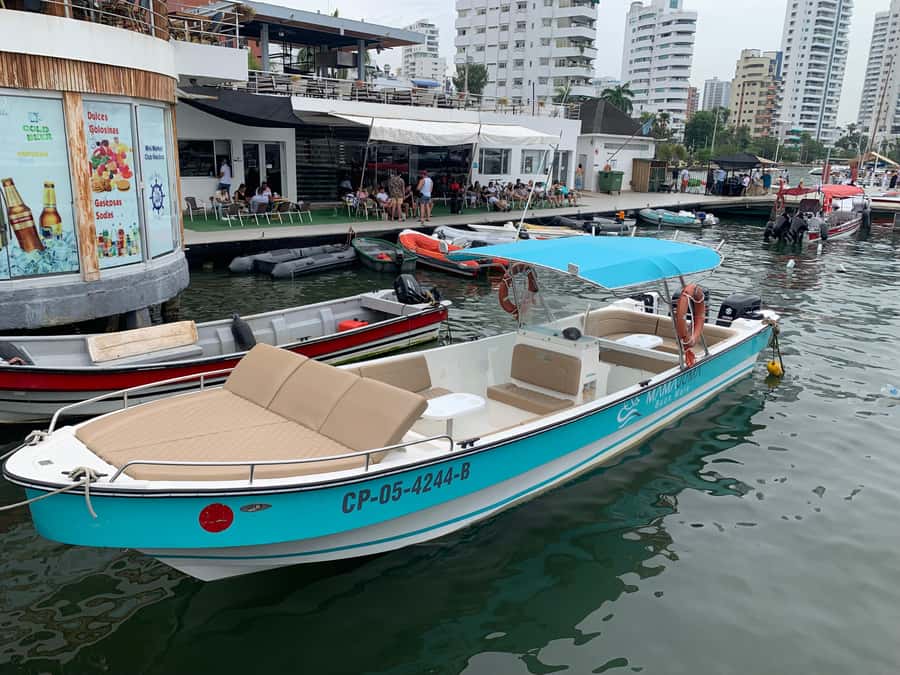 CARTAGENA, EXCLUSIVE launch for Rosario and Baru Islands - A flexible launch from Cartagena