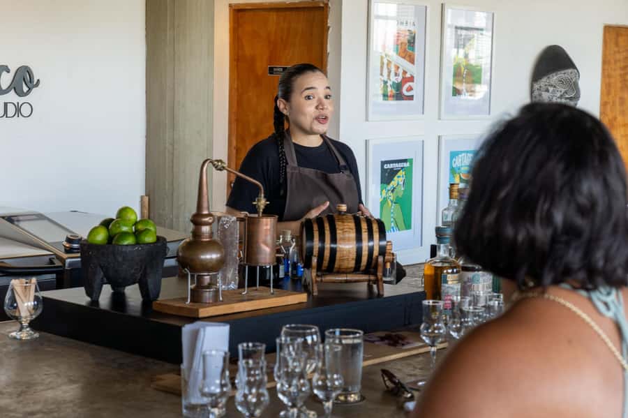 Cartagena: Express Rum and Chocolate Tasting Experience - Rum production explained without a classroom feel