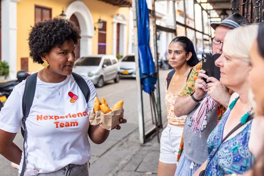 Cartagena: Guided Street Food Tour with Tastings - Key points at a glance