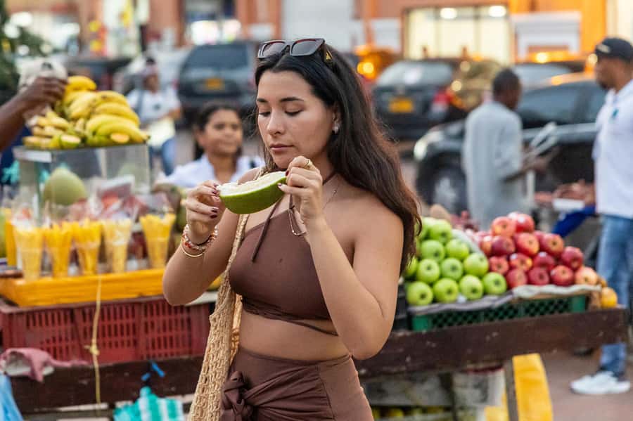 Cartagena: Guided Street Food Tour with Tastings - Why this food walk works so well in Cartagena
