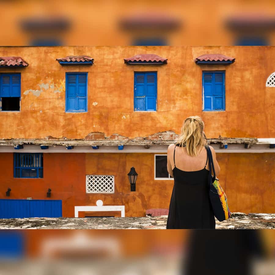 Cartagena Instagram Mobile Workshop: Scenic and Trendy Shots - Learning angles, color, and composition on a phone