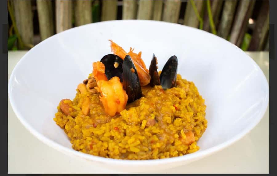 Cartagena: Isla Baru Beach Club at Playa Blanca - Lunch, drinks, and the real cost of the day