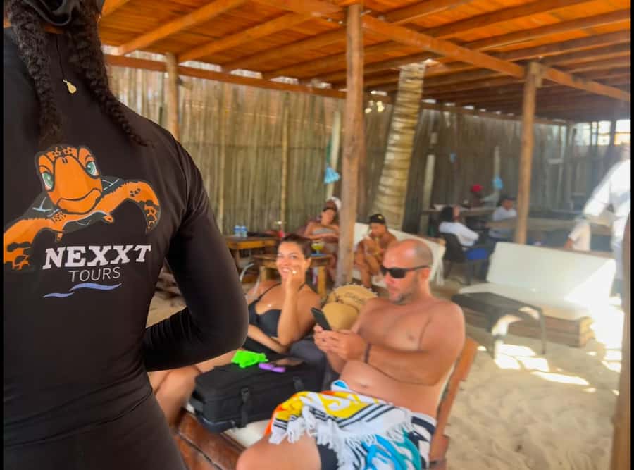 Cartagena: Isla Baru Beach Club at Playa Blanca - Five free hours for swimming and sun