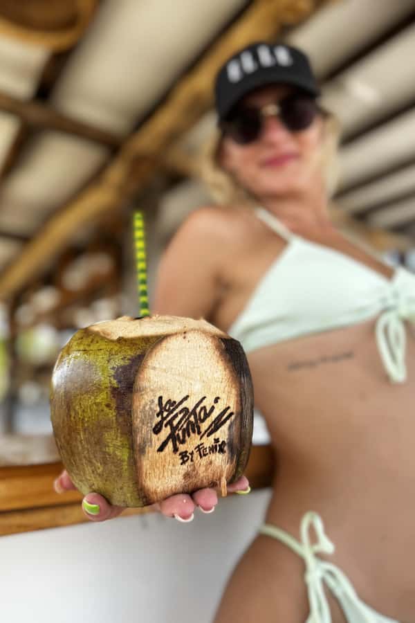 Cartagena: La Punta Beach Club Day Pass (Lunch included) - Who should book La Punta Beach Club?