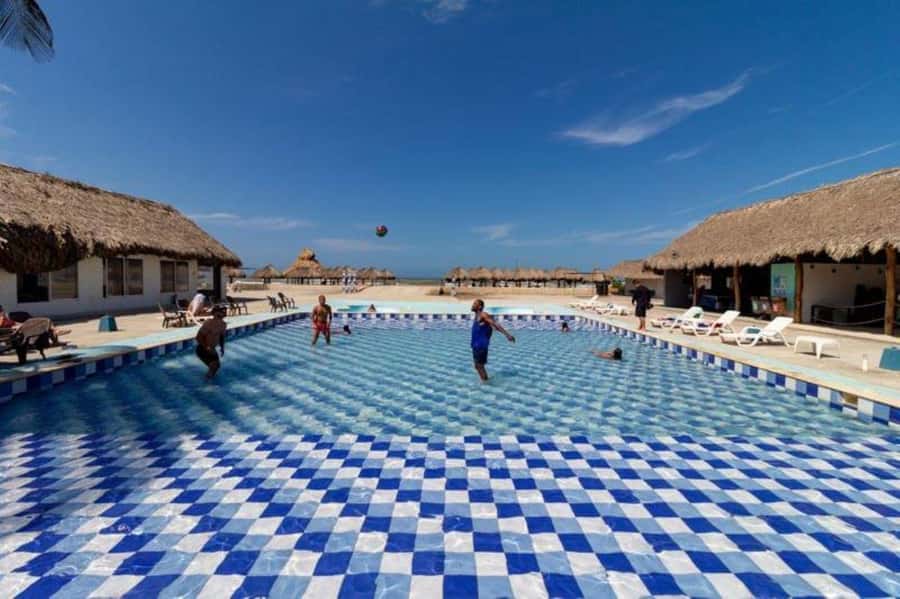 Cartagena: Mud Volcano Tour with Lunch, Pool, and Beach - How guides shape the day