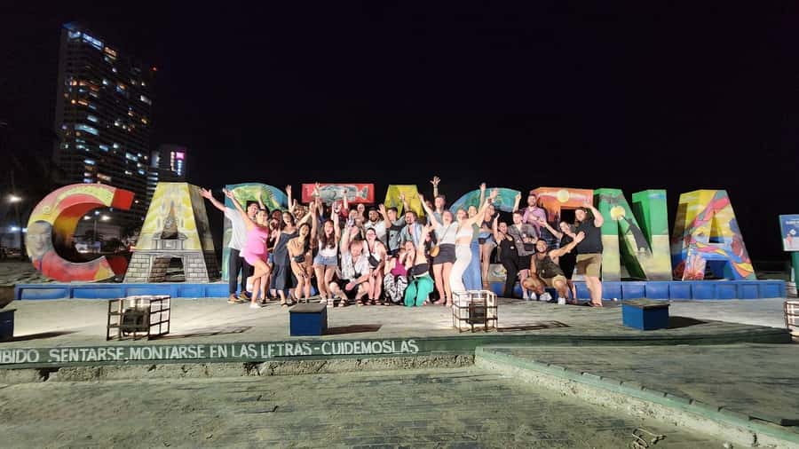 Cartagena: Night party in authentic Colombian chiva with entertainer - What kind of night is this?