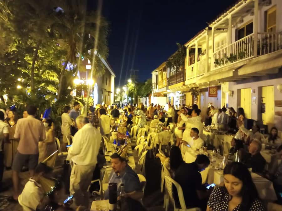 Cartagena: Party Bus Tour In Cartagena - Booking tips that prevent common problems