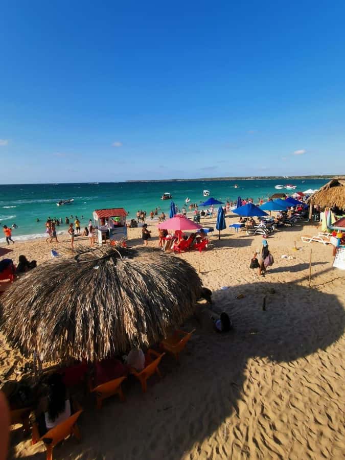 Cartagena: Playa Blanca BARU by speedboat with lunch - Playa Blanca’s clear water and white coral sand