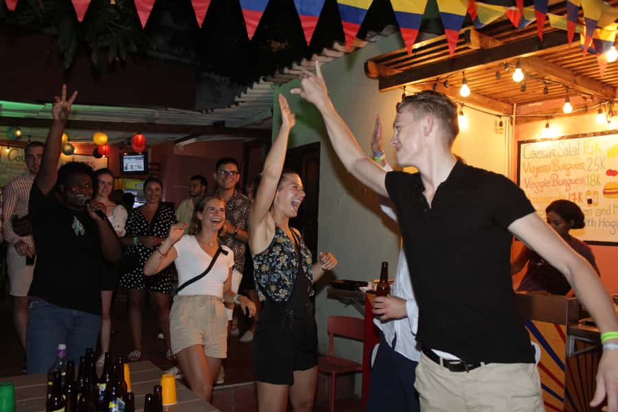 Cartagena: Pub Crawl with Dancing Lessons and Free Shots - The dance lesson is a party starter